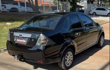 Ford Fiesta 1.6 SE Sedan 16v - Foto #7