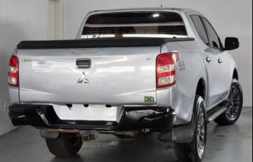 Mitsubishi L200 Triton 2.4 D GL 4WD - Foto #5
