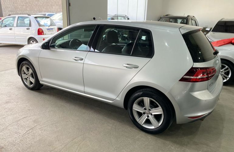Volkswagen Golf 1.4 TSi Highline 16V Gasolina 4p Automático - Foto #5