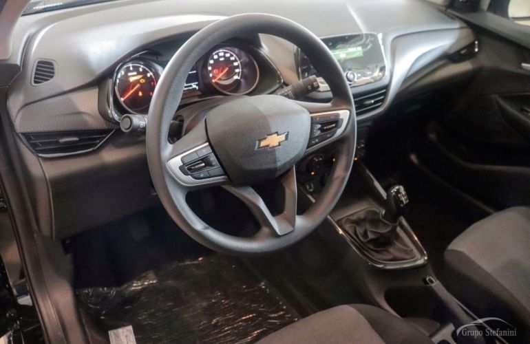 Chevrolet Onix 1.0 - Foto #2