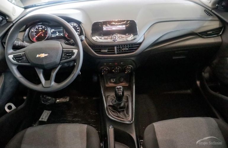 Chevrolet Onix 1.0 - Foto #4