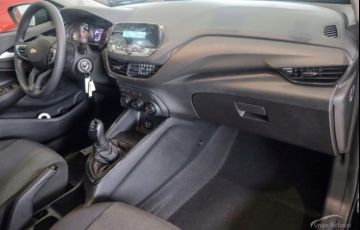 Chevrolet Onix 1.0 - Foto #5