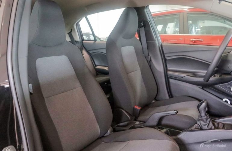 Chevrolet Onix 1.0 - Foto #6