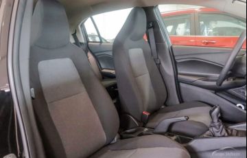 Chevrolet Onix 1.0 - Foto #6
