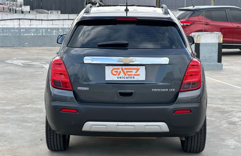 Chevrolet Tracker 1.8 MPFi LTZ 4x2 16v - Foto #4