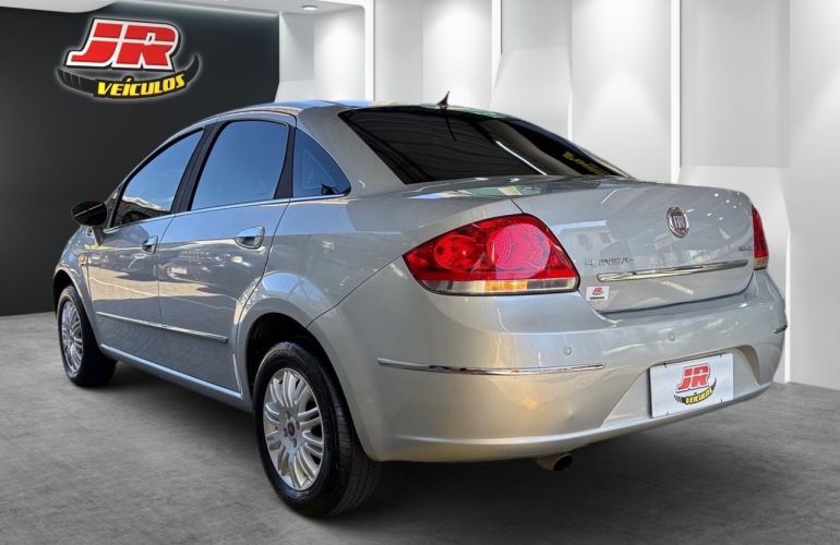 Fiat Linea 1.8 Essence 16v - Foto #4