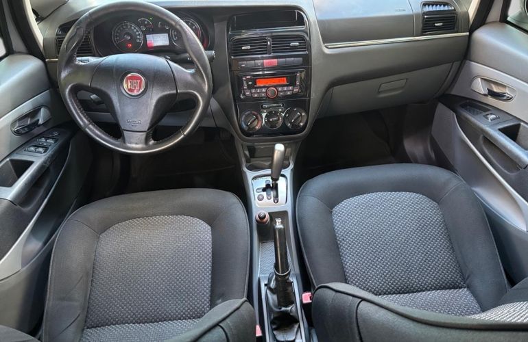 Fiat Linea 1.8 Essence 16v - Foto #10