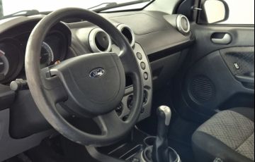 Ford Fiesta Hatch Class 1.6 (Flex) - Foto #6