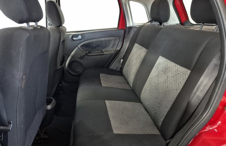 Ford Fiesta Hatch Class 1.6 (Flex) - Foto #8