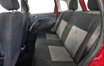 Ford Fiesta Hatch Class 1.6 (Flex) - Foto #8