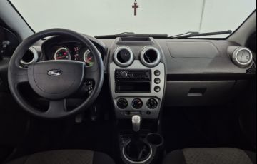 Ford Fiesta Hatch Class 1.6 (Flex) - Foto #9