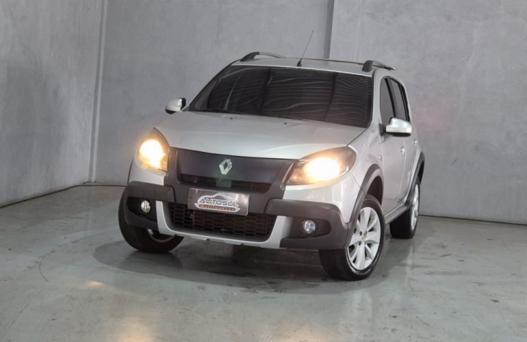 Renault Sandero Stepway 1.6 8V - Foto #1