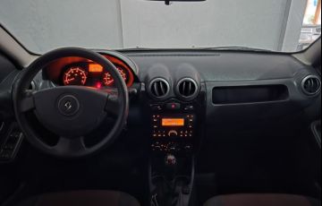 Renault Sandero Stepway 1.6 8V - Foto #6