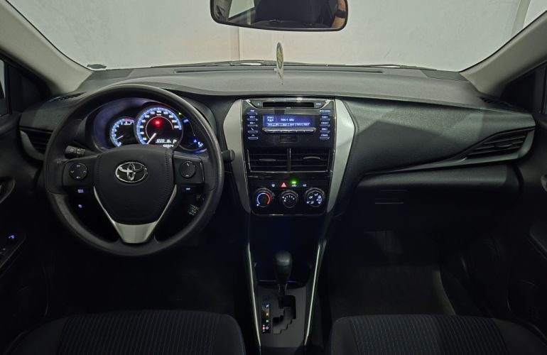 Toyota Yaris Sedan 1.5 XL Live CVT - Foto #9
