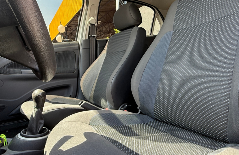 Volkswagen Gol 1.6 - Foto #4