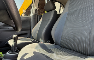 Volkswagen Gol 1.6 - Foto #4
