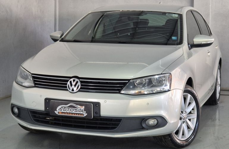 Volkswagen Jetta 2.0 Comfortline Tiptronic (Flex) - Foto #2