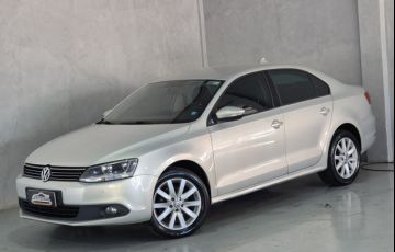 Volkswagen Jetta 2.0 Comfortline Tiptronic (Flex) - Foto #3
