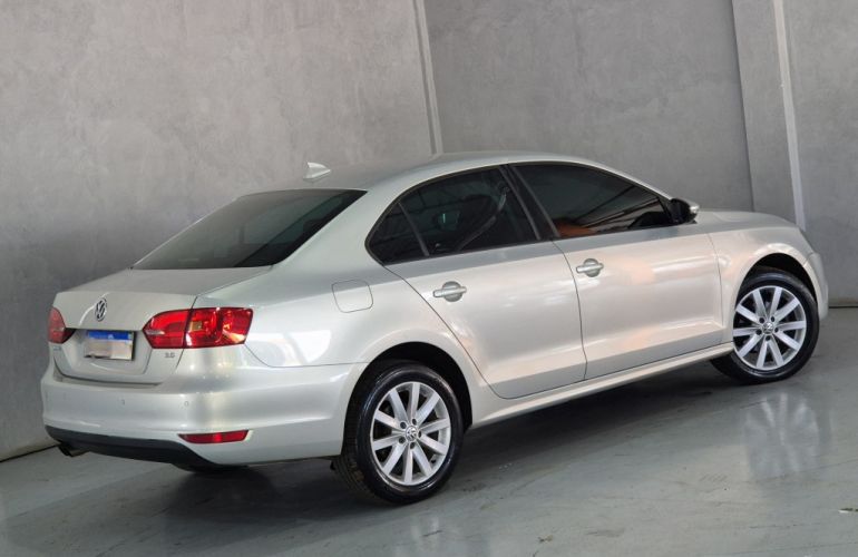 Volkswagen Jetta 2.0 Comfortline Tiptronic (Flex) - Foto #5