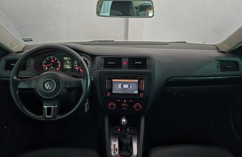 Volkswagen Jetta 2.0 Comfortline Tiptronic (Flex) - Foto #9