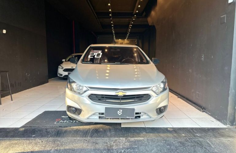 Chevrolet Onix 1.0 MPFi Joy 8V Flex 4p Manual - Foto #2