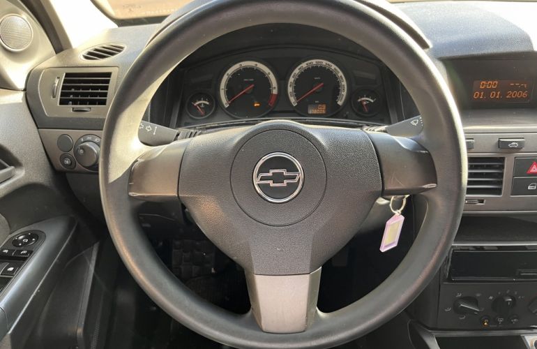 Chevrolet Vectra Expression 2.0 (Flex) - Foto #9