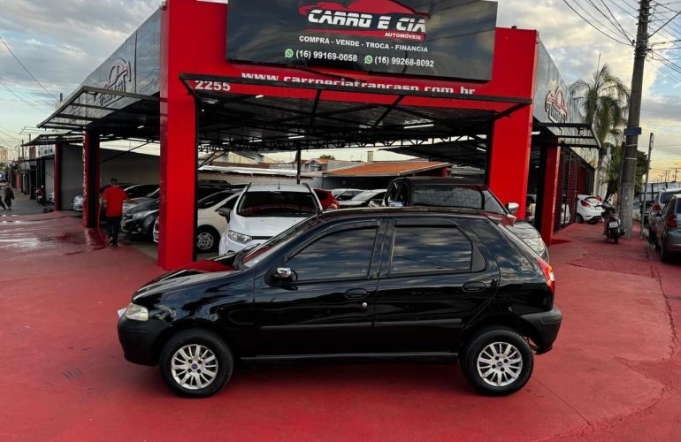 Fiat Palio 1.0 MPi Elx 30 Anos 8v - Foto #1