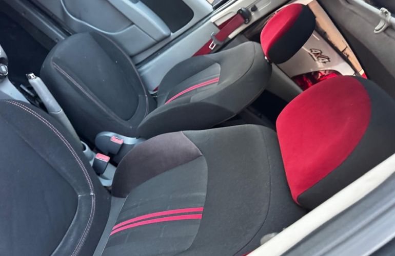 Fiat Palio 1.6 MPi Sporting 16v - Foto #9