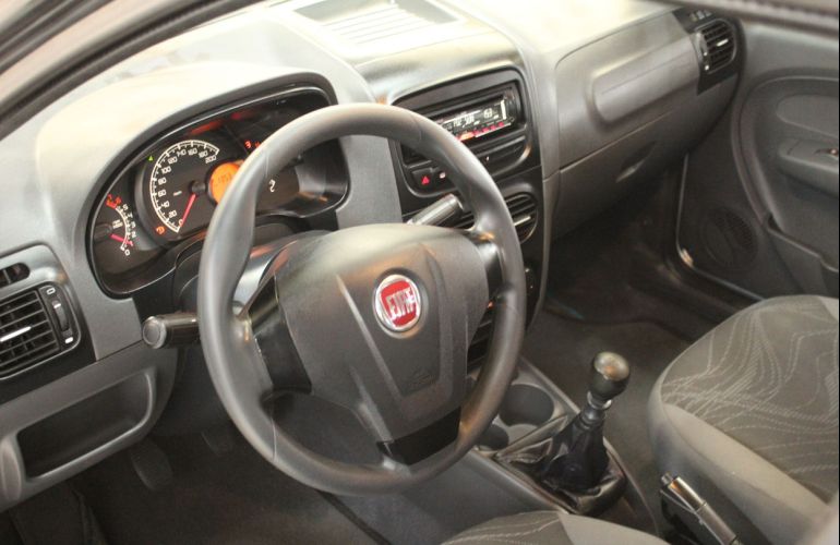 Fiat Siena 1.4 MPi El 8v - Foto #4