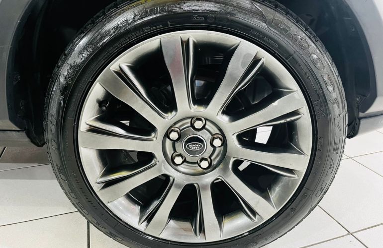 Land Rover Discovery 4 2.7 S 4x4 V6 36v Turbo - Foto #8