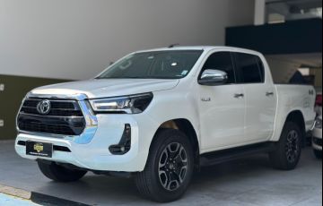 Toyota Hilux 2.8 Srx 4x4 CD 16v - Foto #3