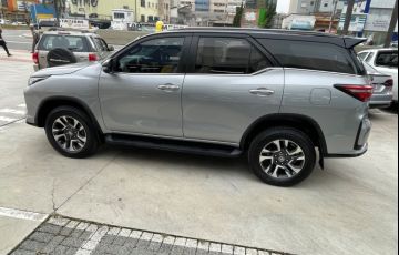 Toyota Hilux Sw4 2.8 D-4d Turbo Diamond 7l 4x4 - Foto #9