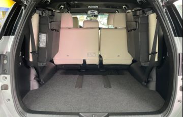 Toyota Hilux Sw4 2.8 D-4d Turbo Diamond 7l 4x4 - Foto #10