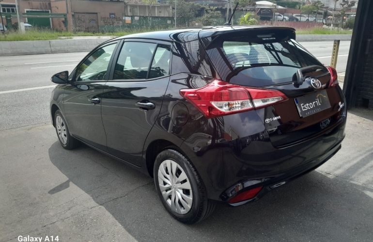 Toyota Yaris 1.5 Xl - Foto #3