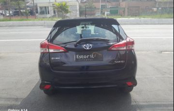 Toyota Yaris 1.5 Xl - Foto #5
