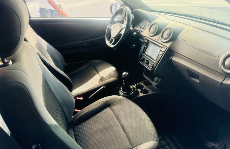 Volkswagen Saveiro Robust 1.6 MSI CS (Flex) - Foto #6
