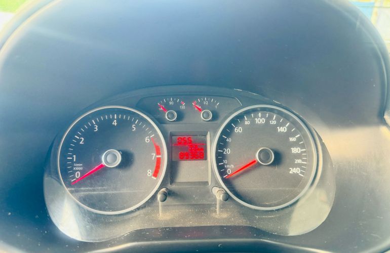 Volkswagen Saveiro Robust 1.6 MSI CS (Flex) - Foto #8