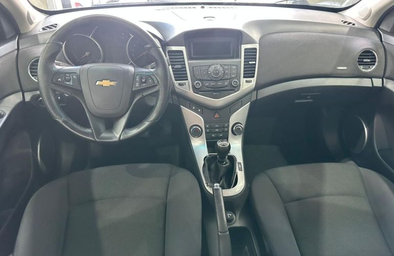 Chevrolet Cruze 1.8 LTZ Sport6 16V Flex 4p Manual - Foto #7