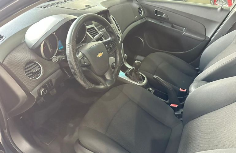 Chevrolet Cruze 1.8 LTZ Sport6 16V Flex 4p Manual - Foto #10