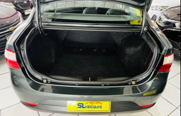 Fiat Siena 1.6 MPi Essence 16v - Foto #7
