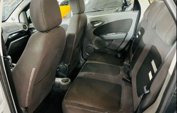 Fiat Siena 1.6 MPi Essence 16v - Foto #10