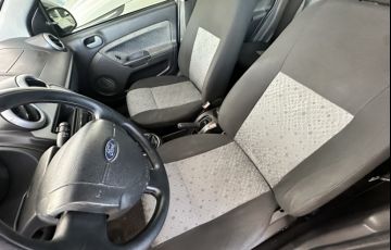 Ford Fiesta Hatch 1.6 (Flex) - Foto #6