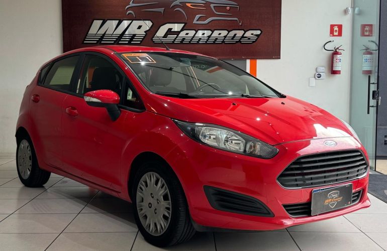 Ford Fiesta 1.6 SE Hatch 16v - Foto #1