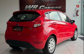 Ford Fiesta 1.6 SE Hatch 16v - Foto #4