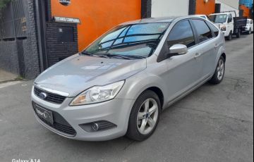 Ford Focus 1.6 8v
