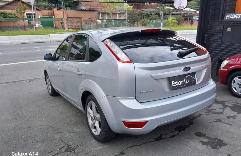 Ford Focus 1.6 8v - Foto #7