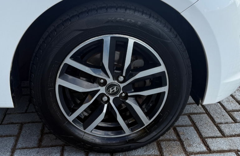 Hyundai HB20 1.6 Premium - Foto #4