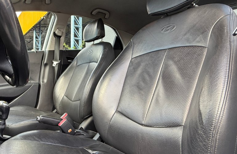 Hyundai HB20 1.6 Premium - Foto #8