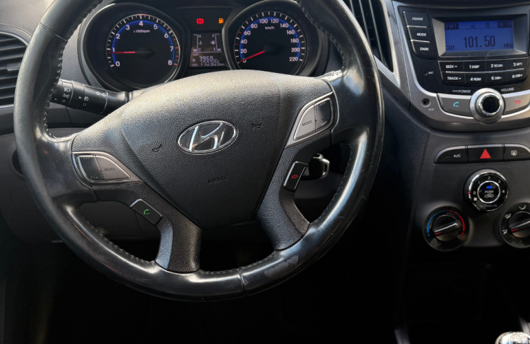 Hyundai HB20 1.6 Premium - Foto #9