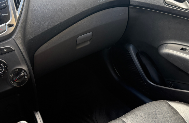Hyundai HB20 1.6 Premium - Foto #10